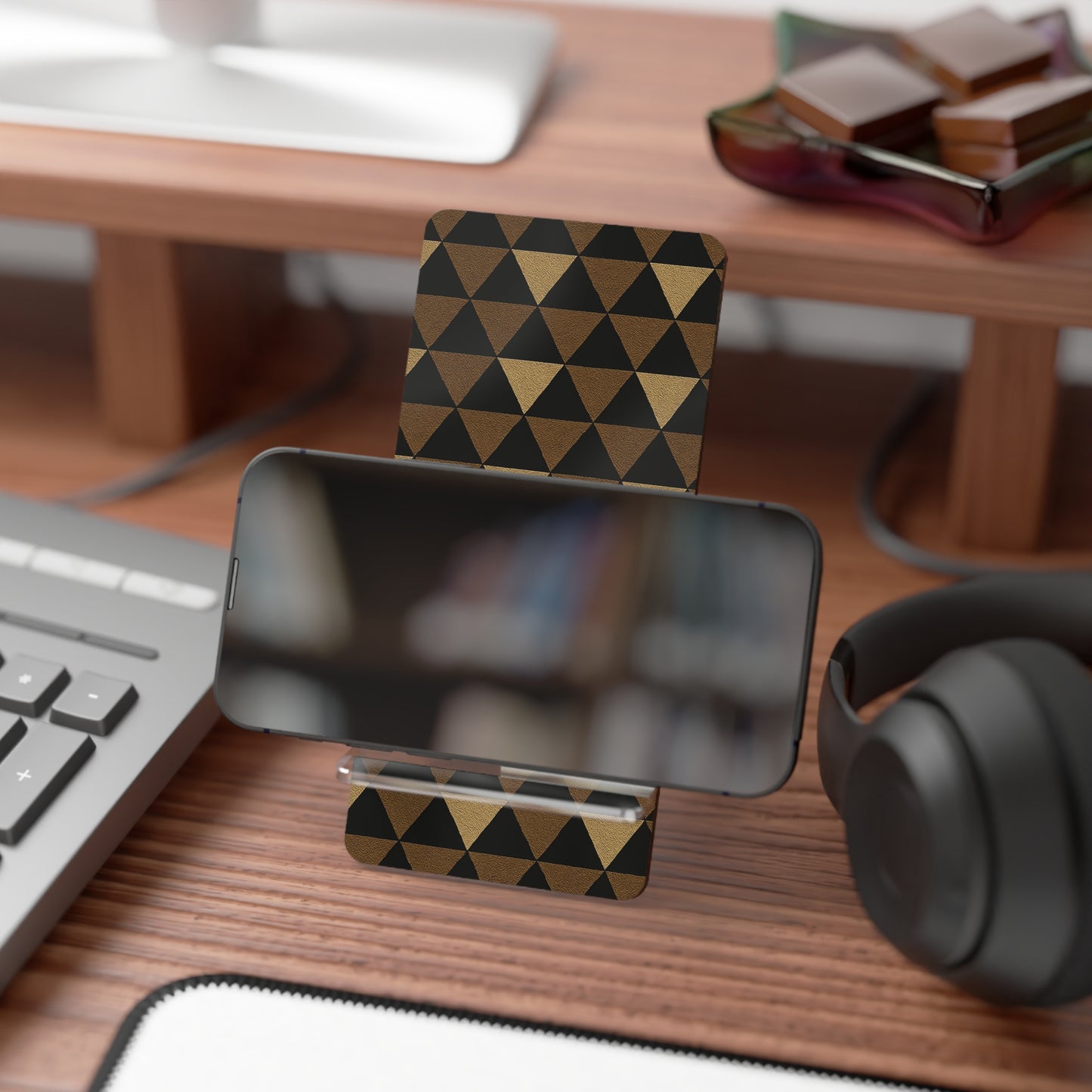 Triad Pulse • Smartphone Display Stand