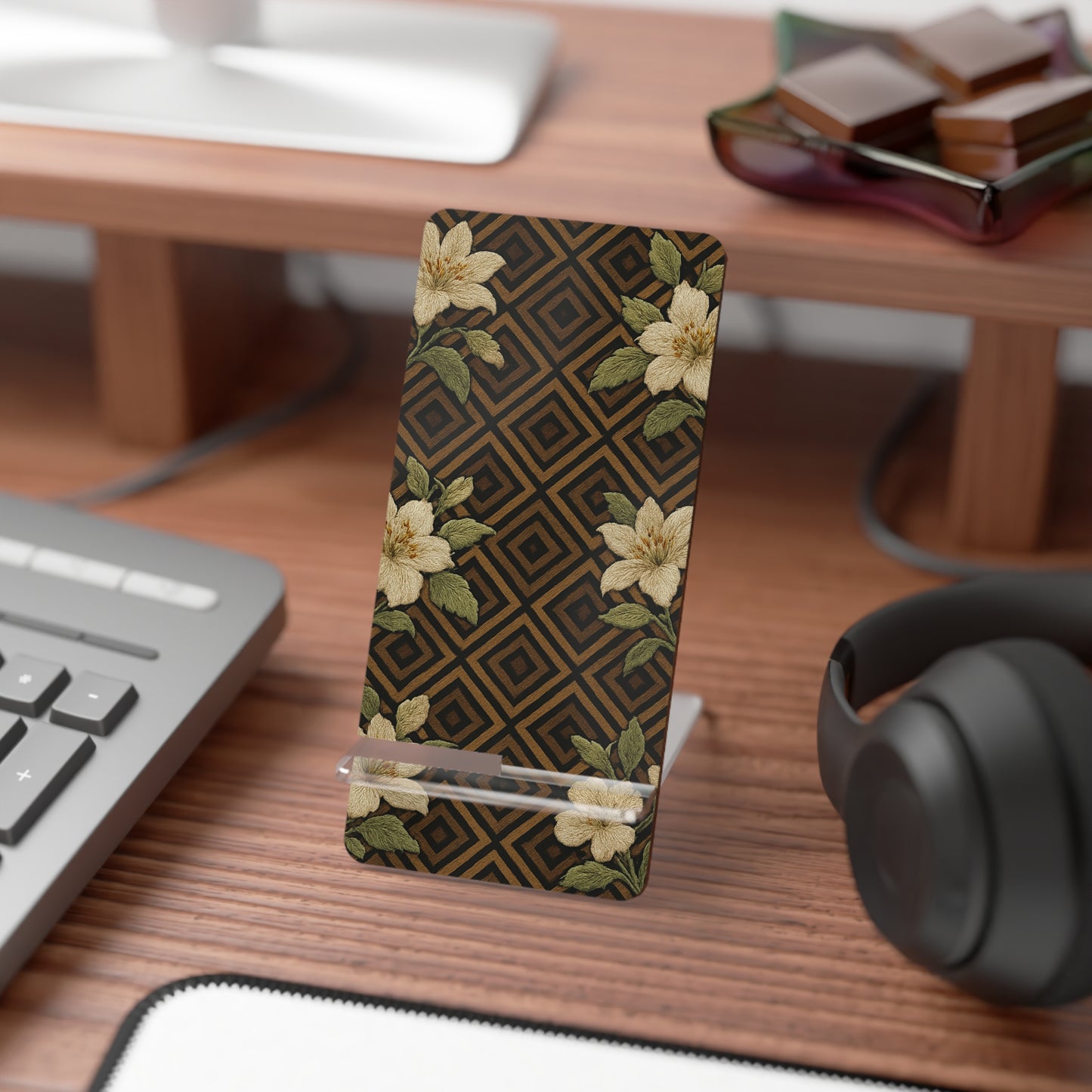 Velvet Bloom • Smartphone Display Stand