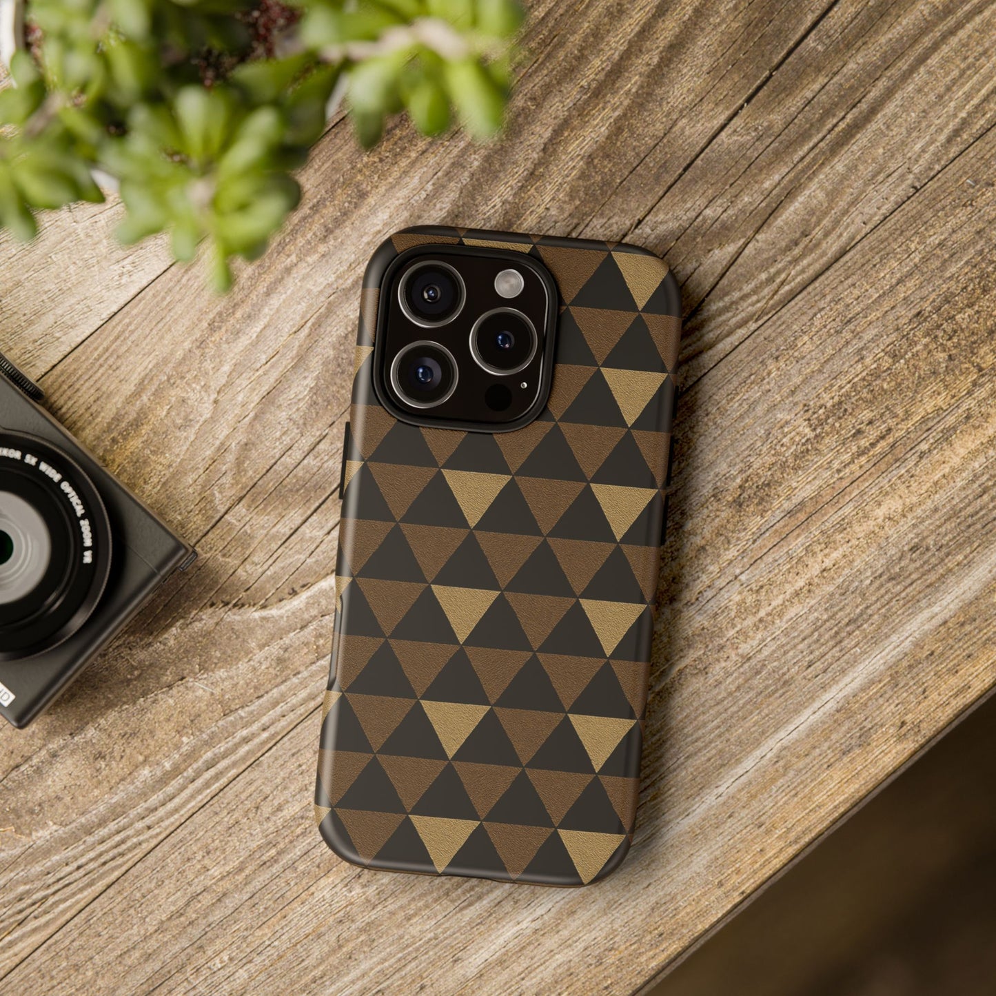 Triad Pulse • Apple iPhone 16 • MagSafe® Magnetic Tough Case