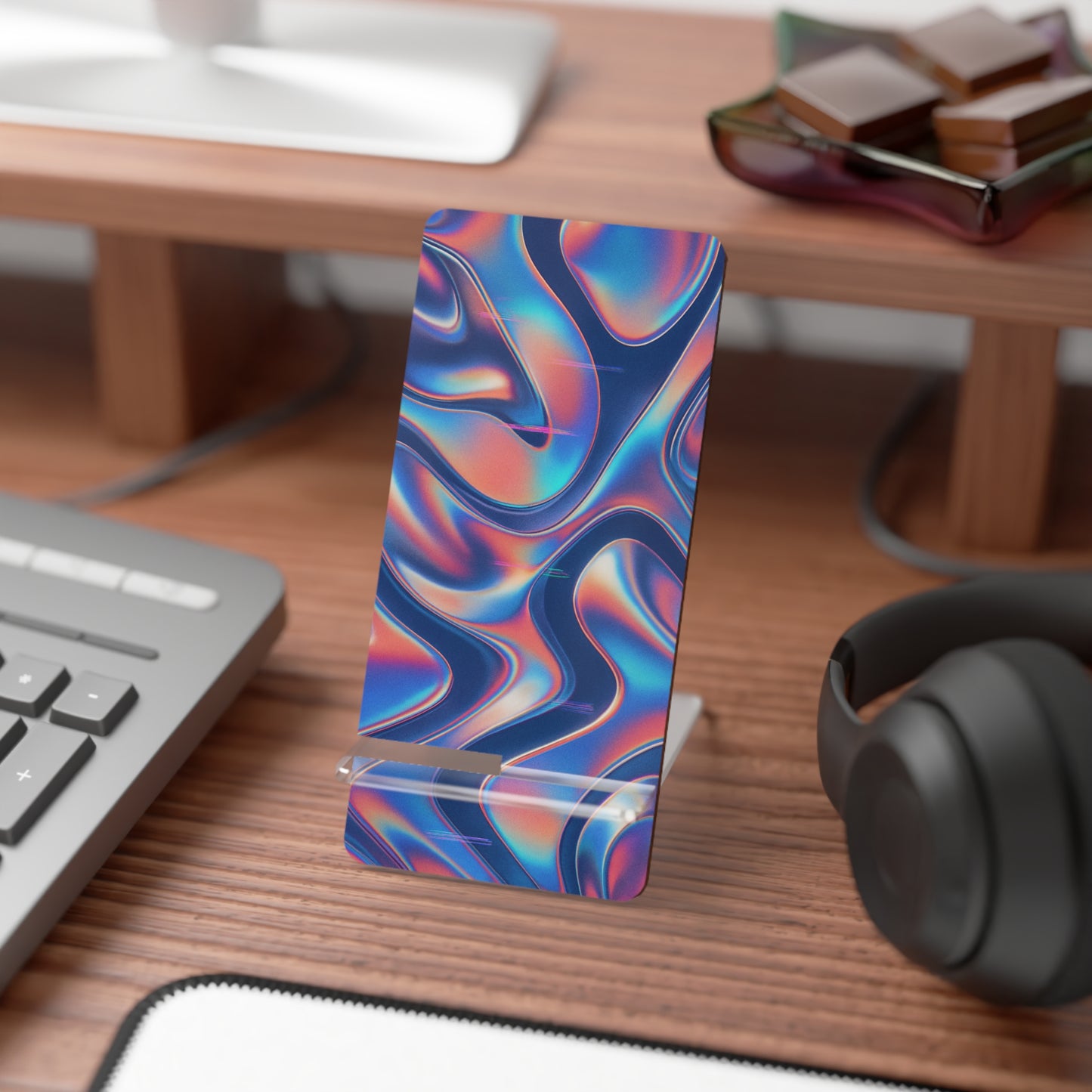 Chrome Illusion • Smartphone Display Stand