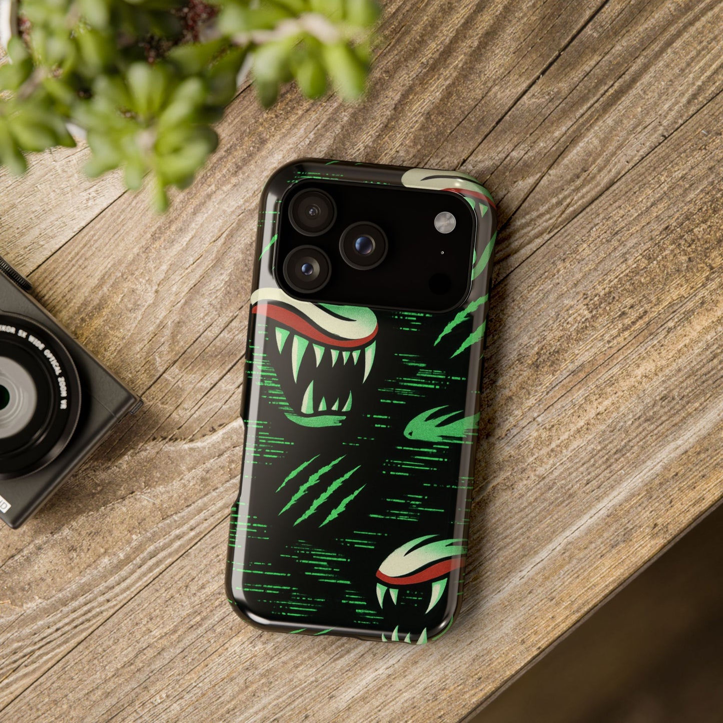 Vicious Glitch • Apple iPhone 17 Pro • MagSafe® Tough Case