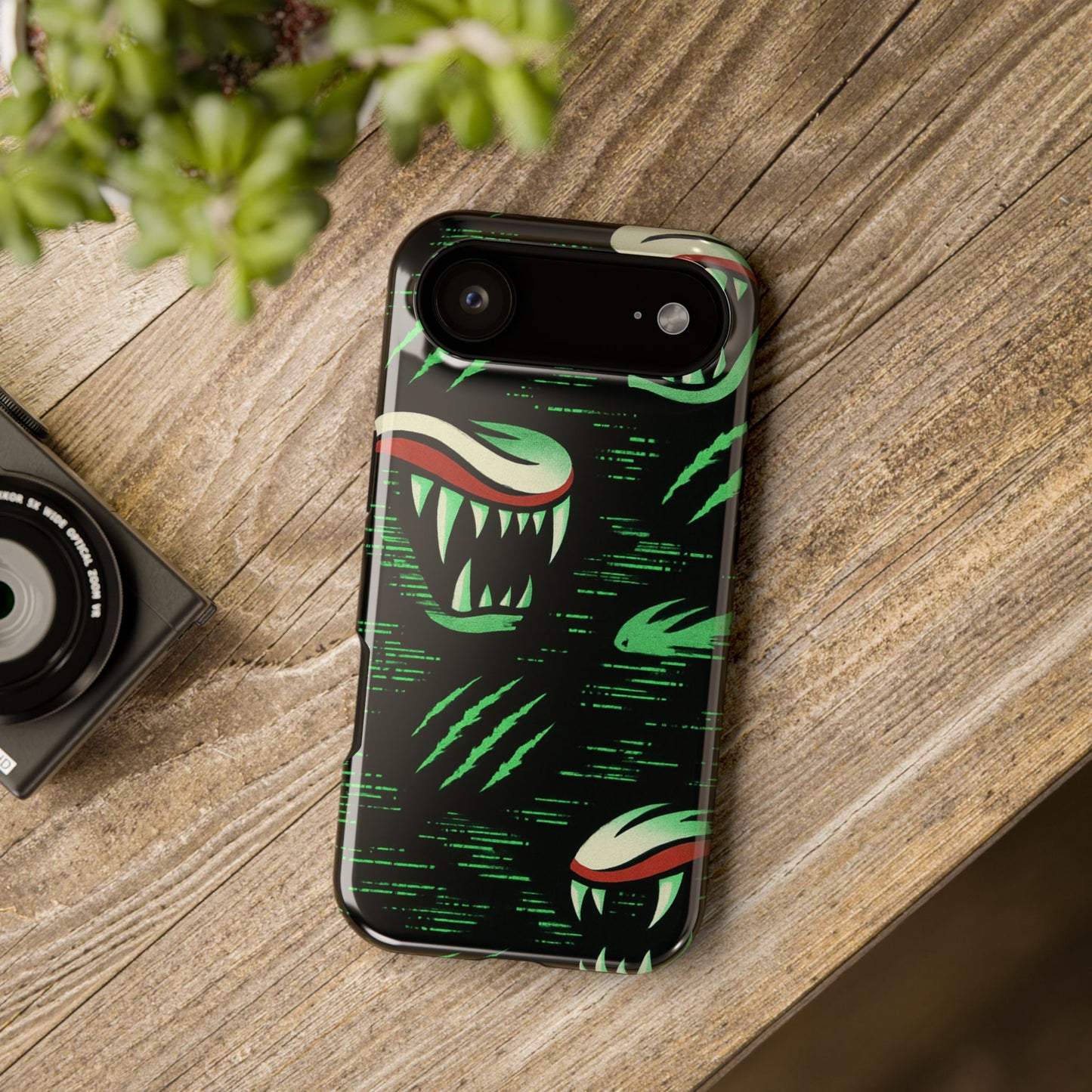 Vicious Glitch • Apple iPhone 17 Pro • MagSafe® Tough Case