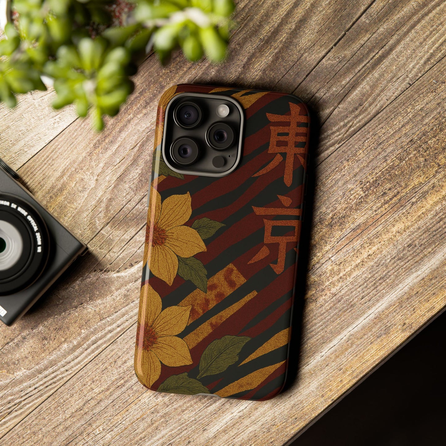Tiger Petal • Apple iPhone 15 • MagSafe® Tough Case