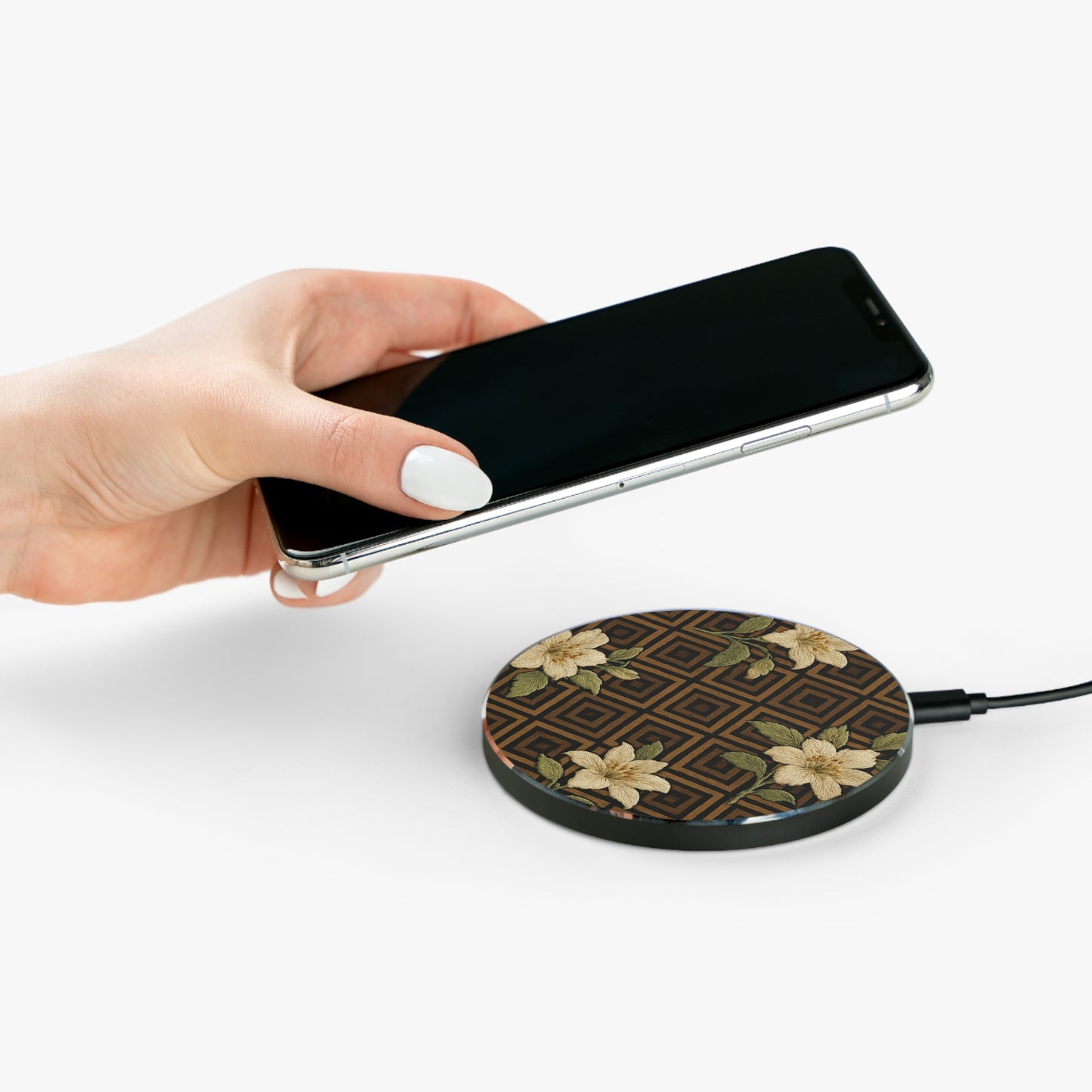 Velvet Bloom • Smartphone Wireless Charger